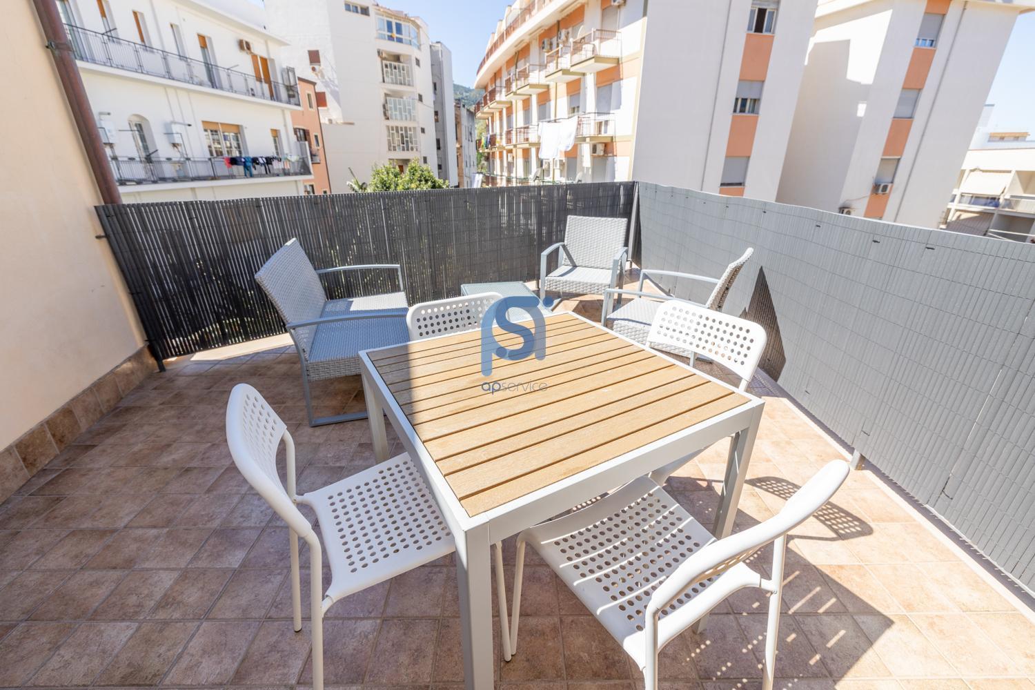Ni Ni Apartments Cefalù Eksteriør billede
